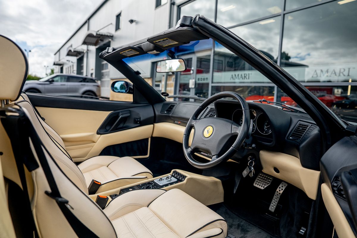 FERRARI F355 F1 SPYDER