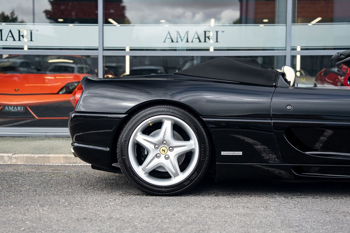 FERRARI F355 F1 SPYDER