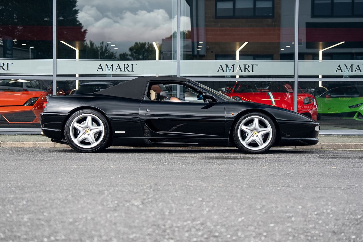 FERRARI F355 F1 SPYDER