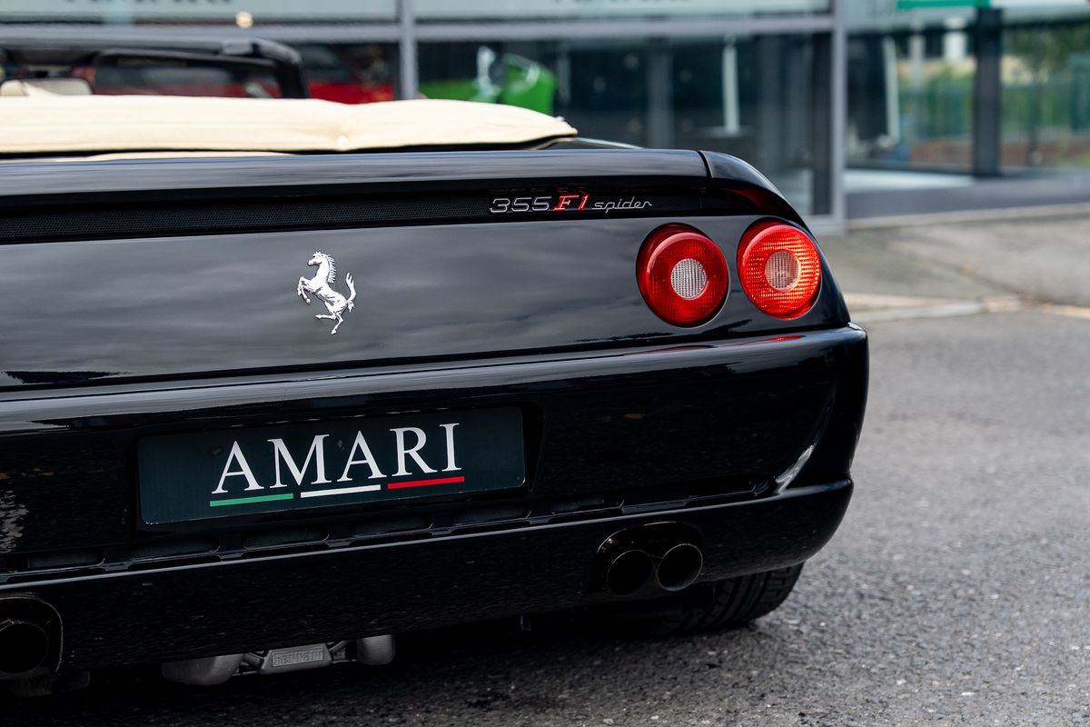 FERRARI F355 F1 SPYDER