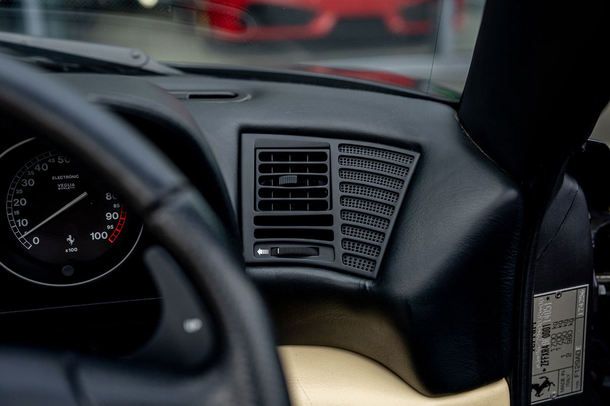 FERRARI F355 F1 SPYDER