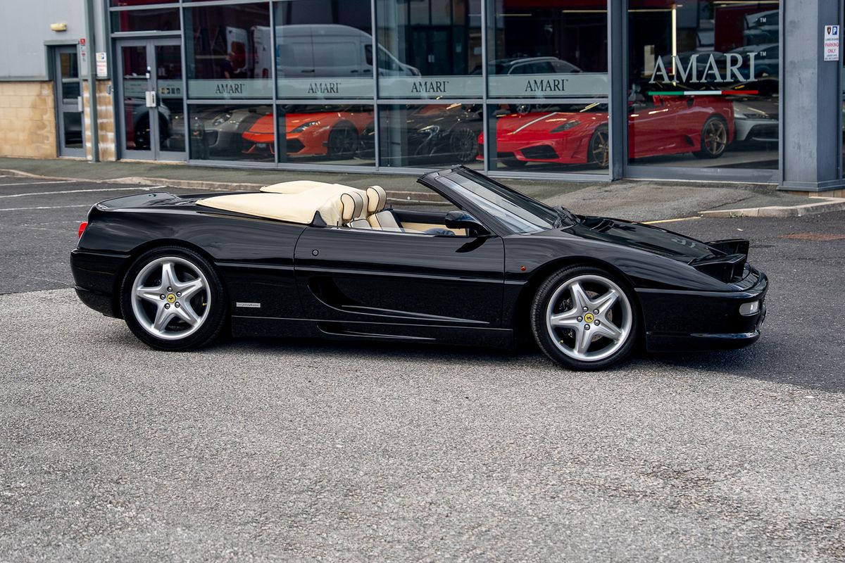 FERRARI F355 F1 SPYDER