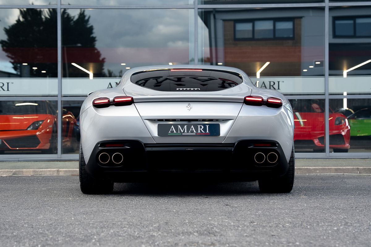 FERRARI ROMA SEMI - AUTO V8