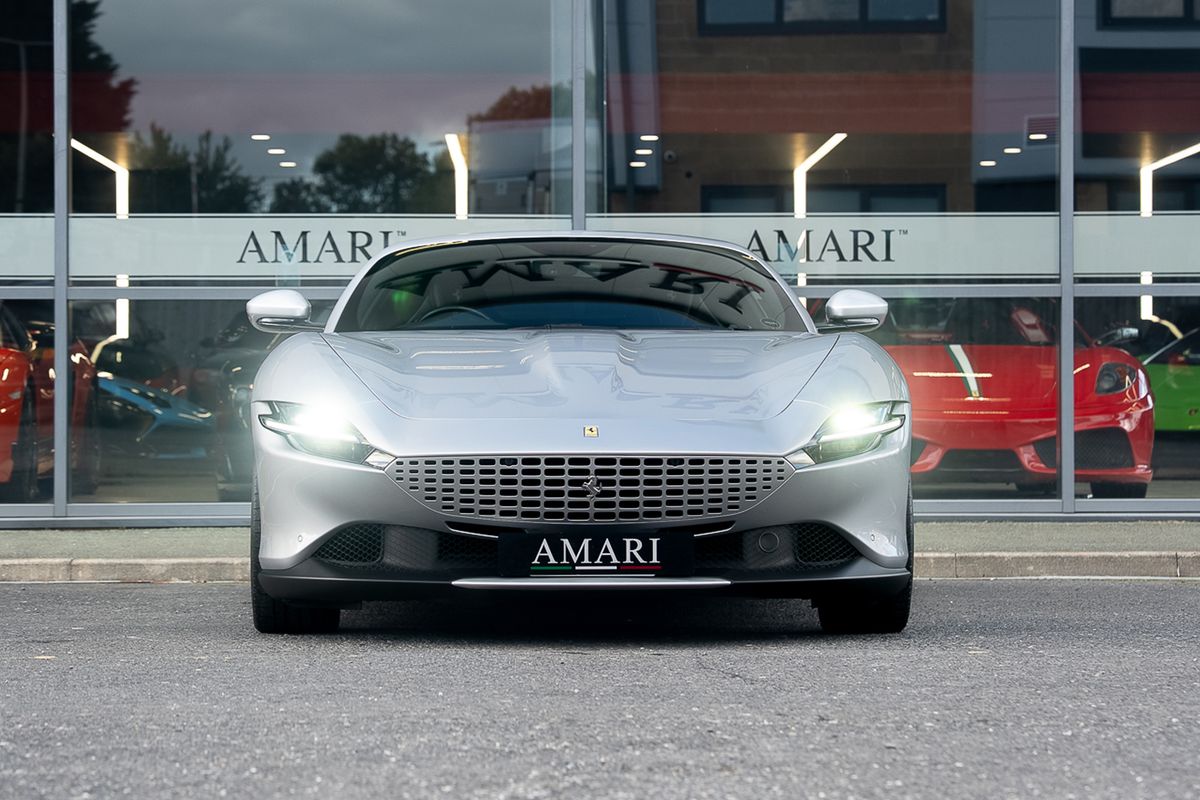 FERRARI ROMA SEMI - AUTO V8