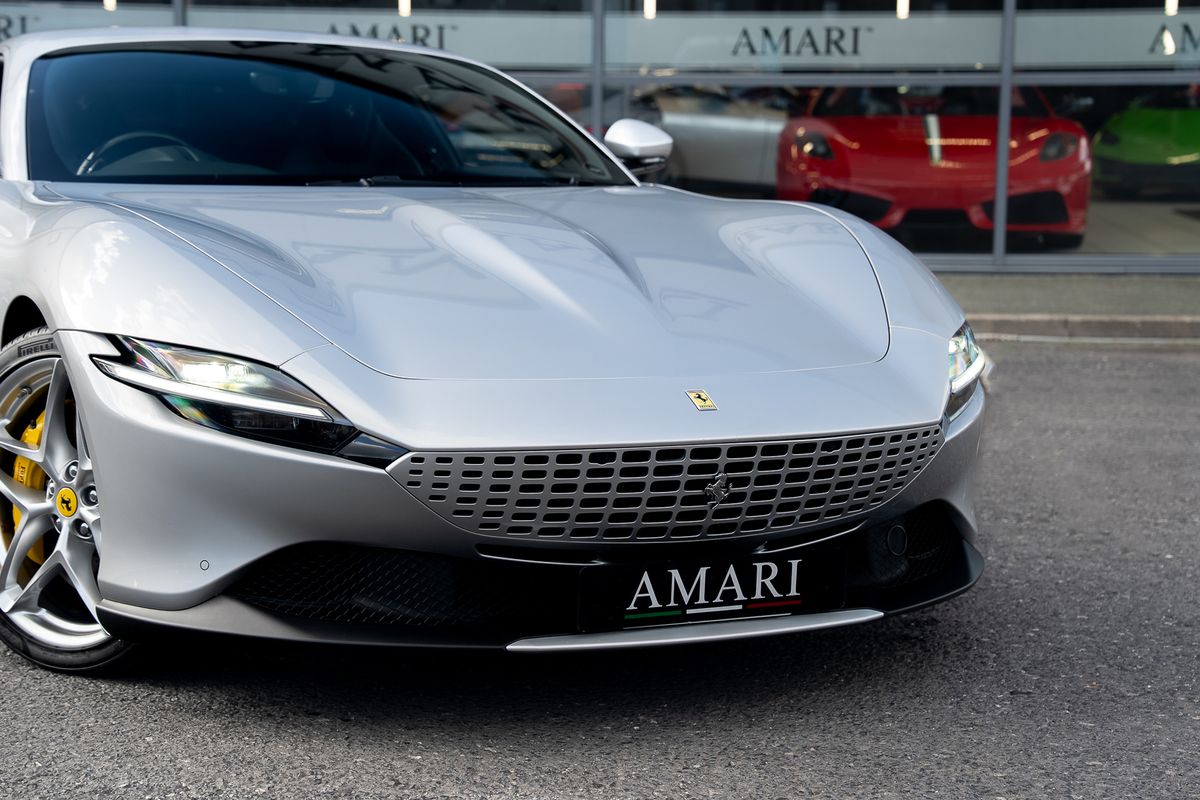 FERRARI ROMA SEMI - AUTO V8