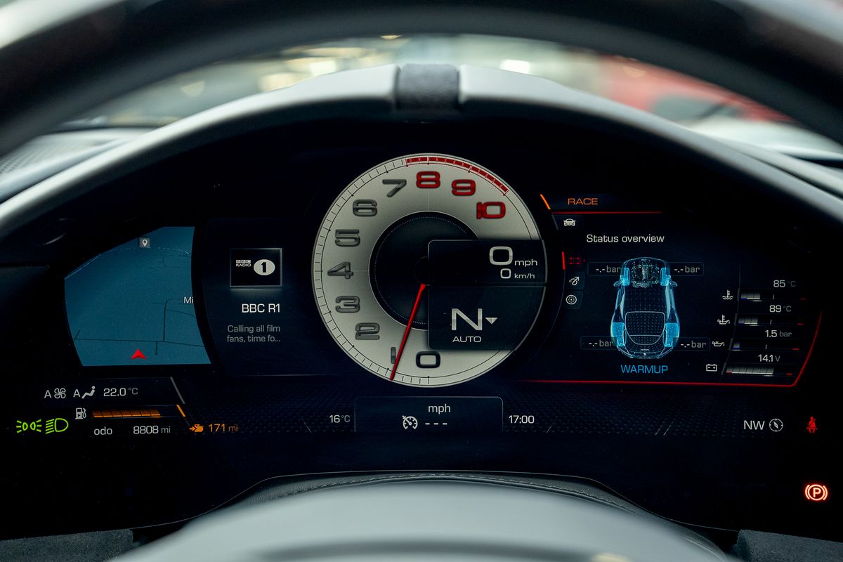 FERRARI ROMA SEMI - AUTO V8