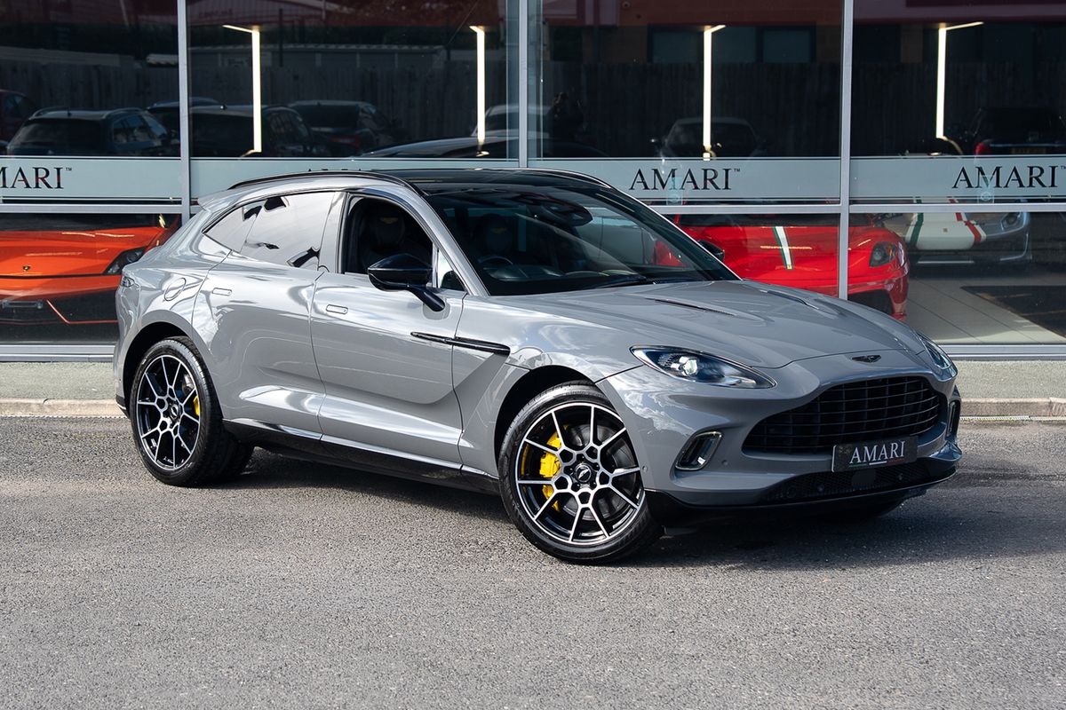 ASTON MARTIN DBX V8 AUTO