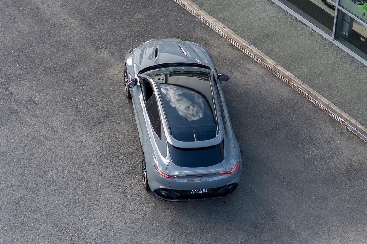 ASTON MARTIN DBX V8 AUTO