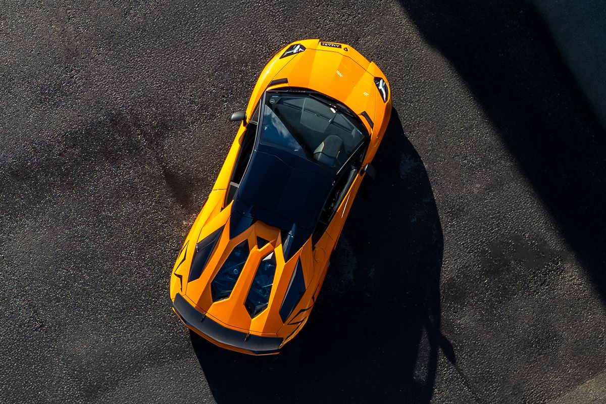 LAMBORGHINI AVENTADOR SV ROADSTER LP 750-4
