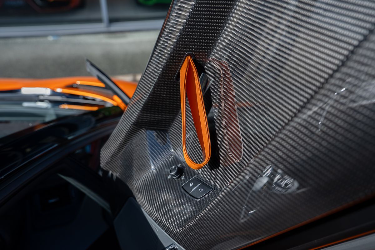 LAMBORGHINI AVENTADOR LP 750-4 SV ROADSTER
