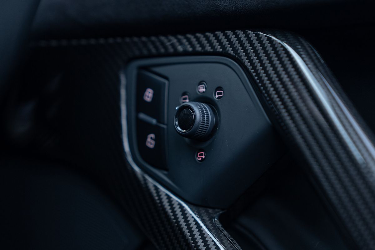 LAMBORGHINI AVENTADOR LP 780-4 ULTIMAE ROADSTER