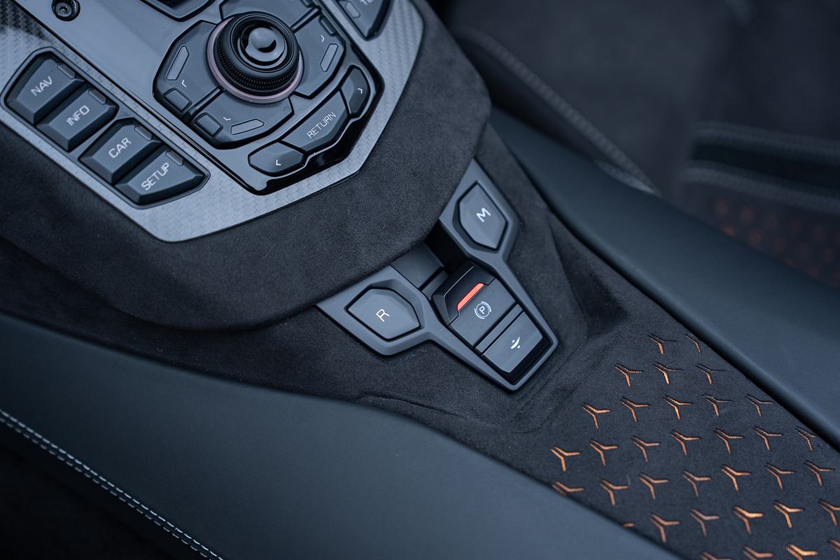 LAMBORGHINI AVENTADOR LP 780-4 ULTIMAE ROADSTER