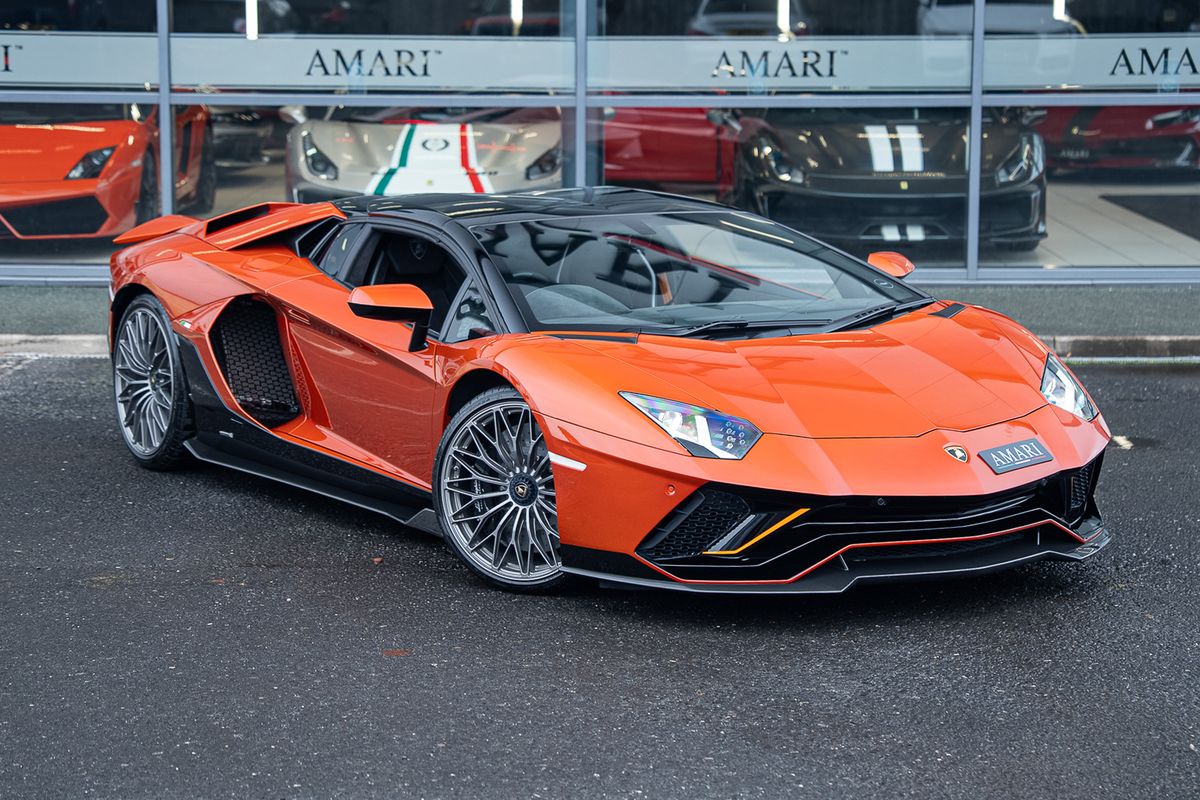 LAMBORGHINI AVENTADOR LP 780-4 ULTIMAE ROADSTER