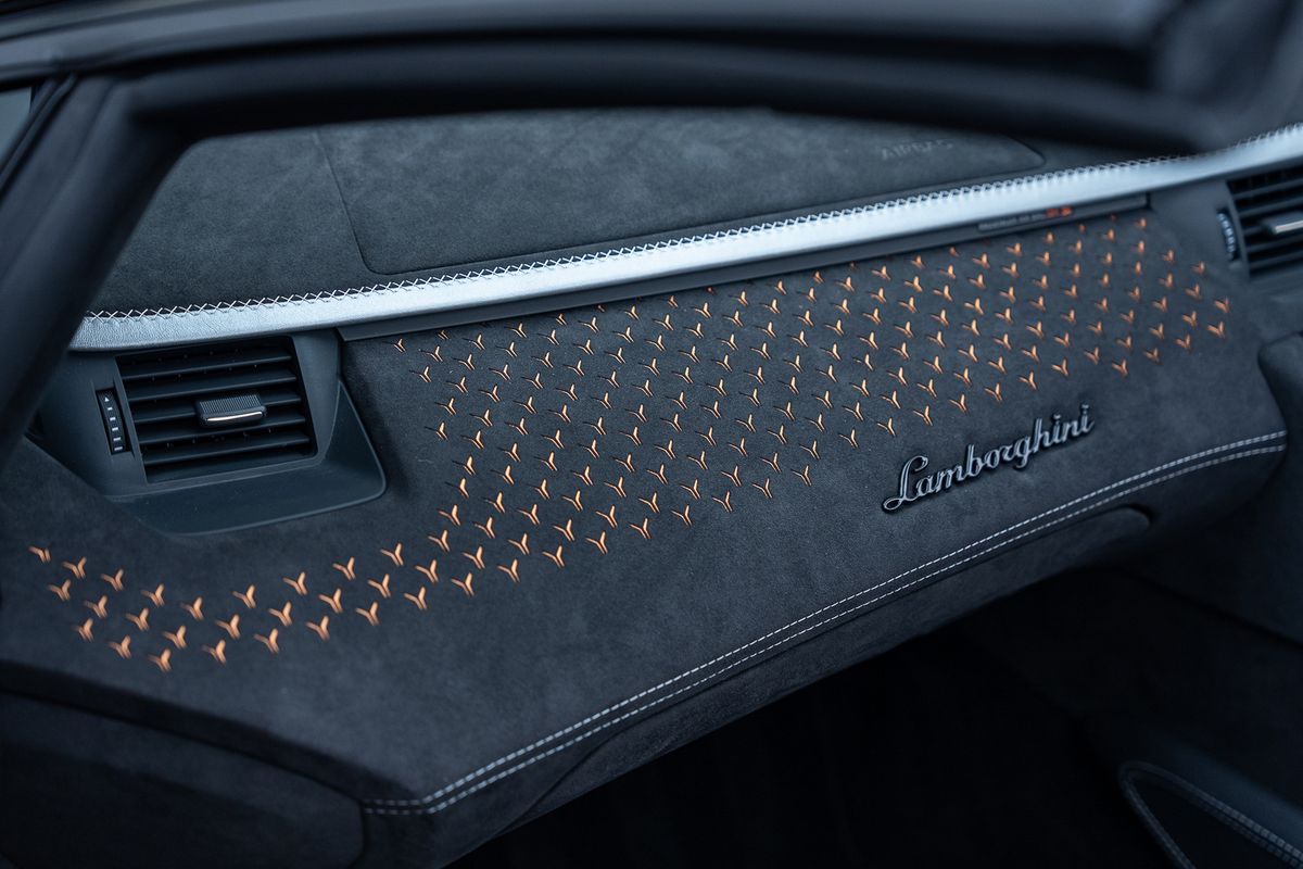 LAMBORGHINI AVENTADOR LP 780-4 ULTIMAE ROADSTER