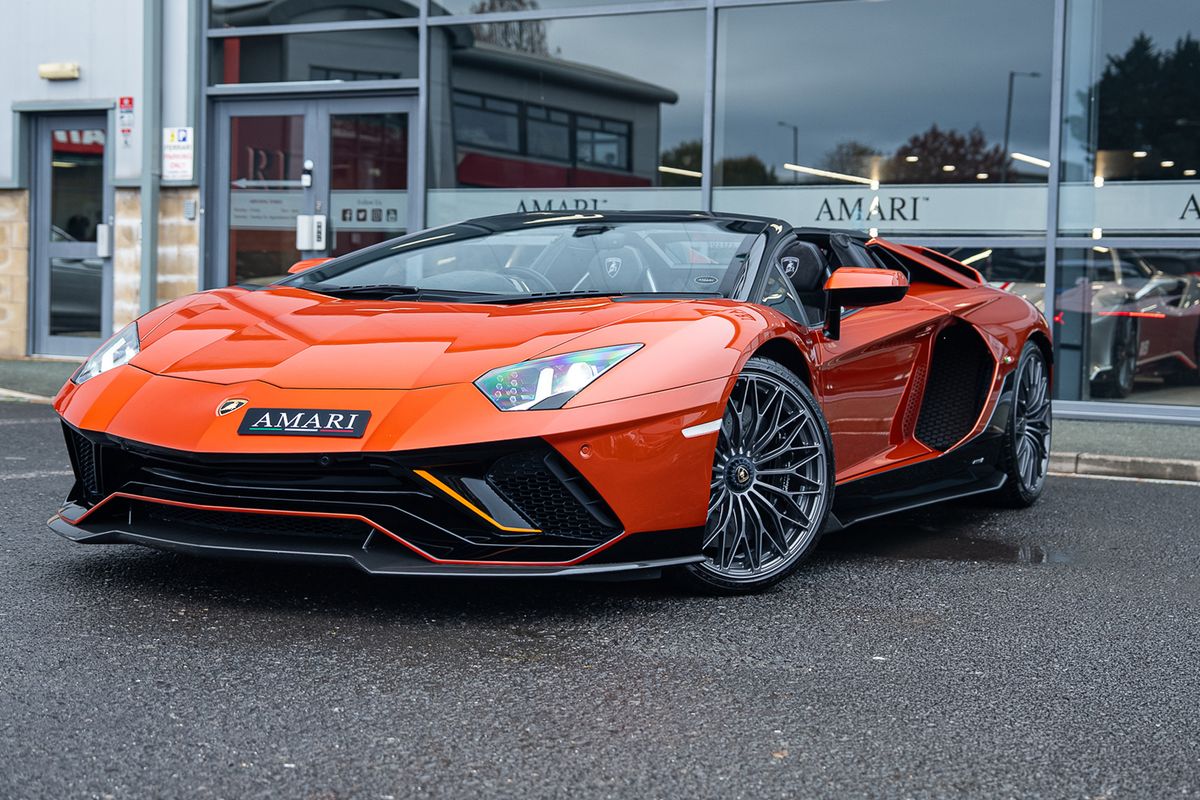 LAMBORGHINI AVENTADOR LP 780-4 ULTIMAE ROADSTER