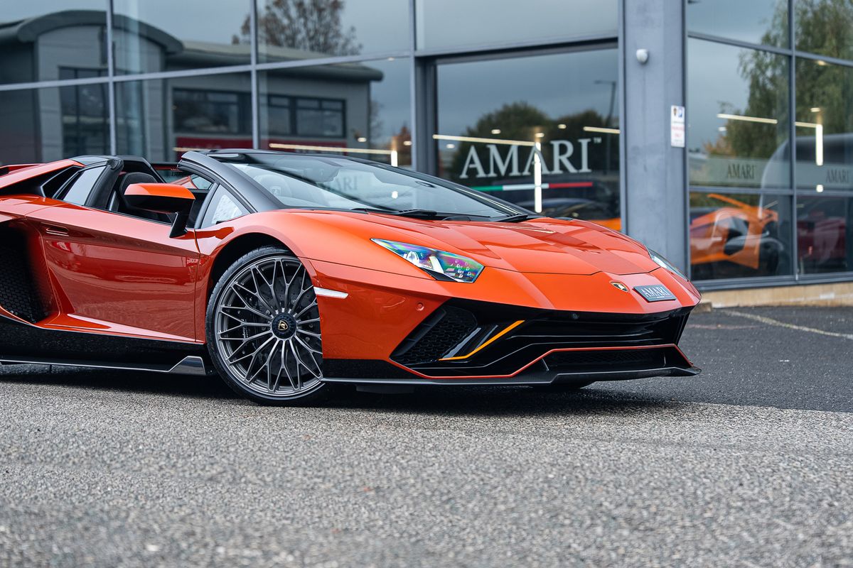 LAMBORGHINI AVENTADOR LP 780-4 ULTIMAE ROADSTER