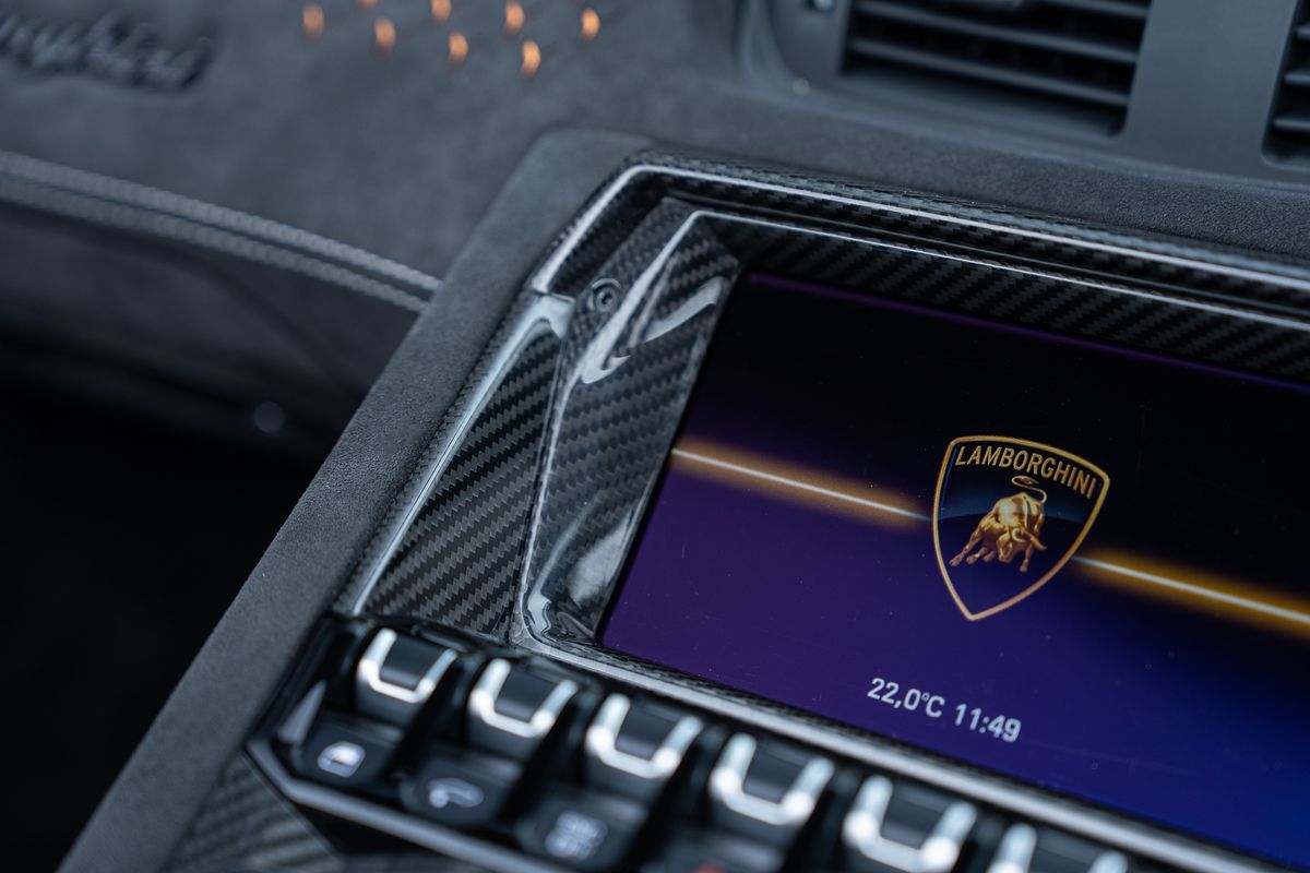 LAMBORGHINI AVENTADOR LP 780-4 ULTIMAE ROADSTER