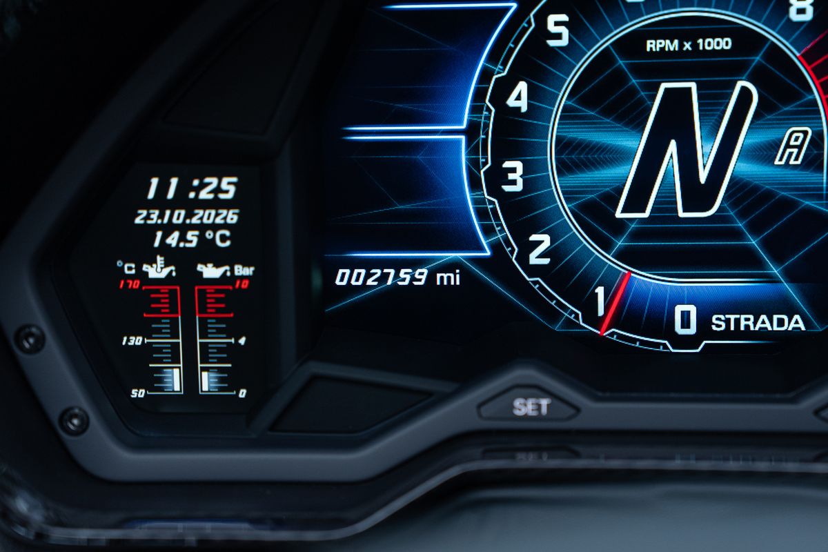 LAMBORGHINI AVENTADOR LP 780-4 ULTIMAE ROADSTER