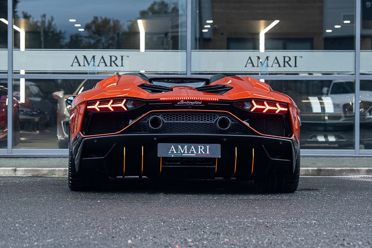 LAMBORGHINI AVENTADOR LP 780-4 ULTIMAE ROADSTER
