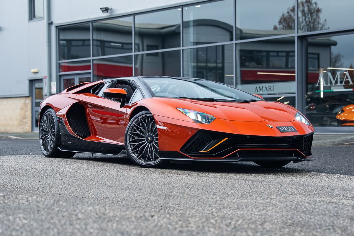 LAMBORGHINI AVENTADOR LP 780-4 ULTIMAE ROADSTER
