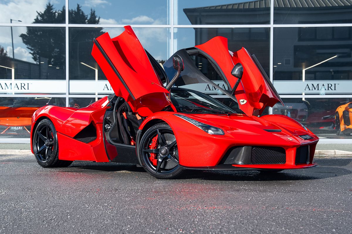 FERRARI LAFERRARI