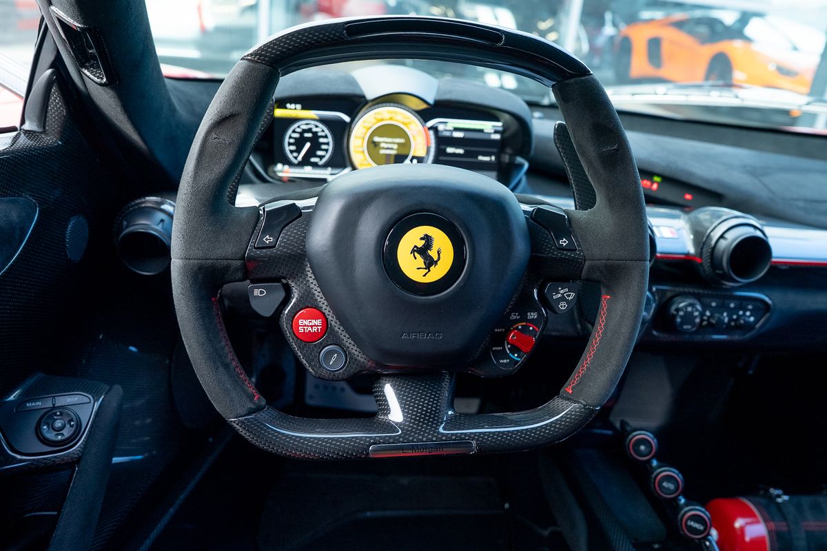 FERRARI LAFERRARI