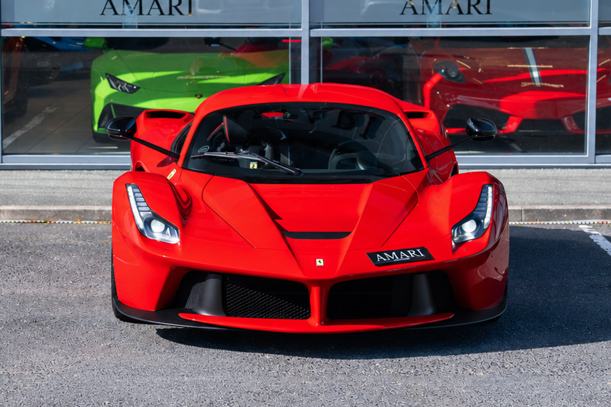 FERRARI LAFERRARI Rossa Corsa Roof