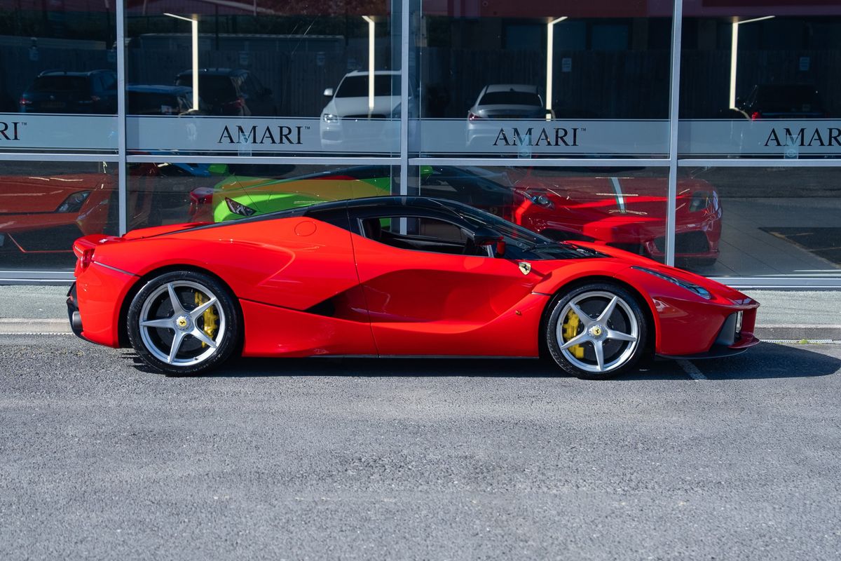 FERRARI LAFERRARI