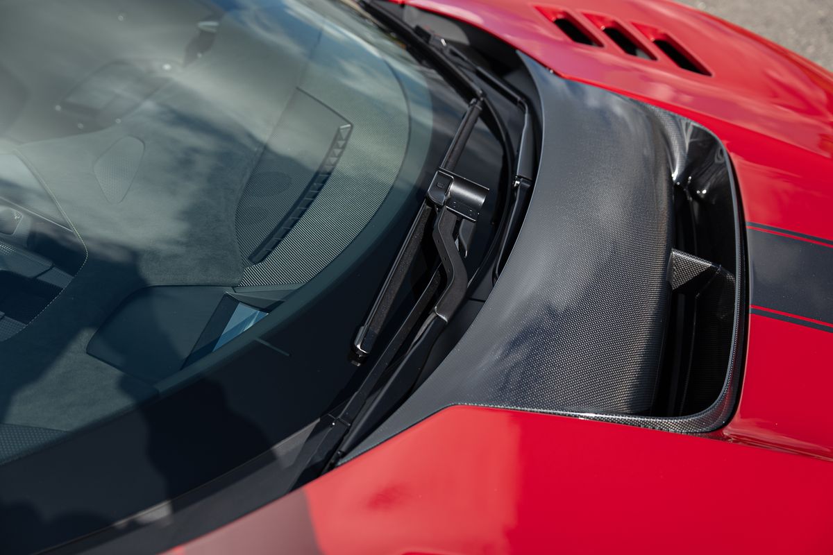FERRARI 296 SPECIALE COUPE