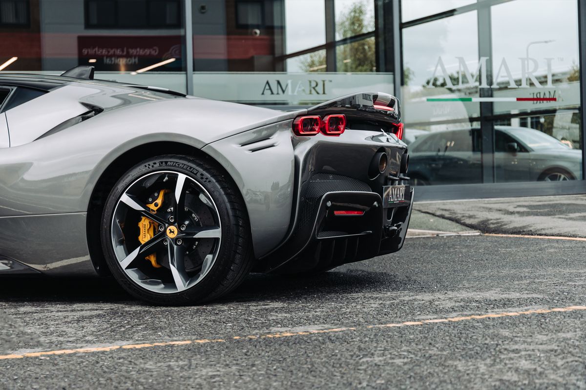 Ferrari SF90 Assetto Fiorano 4.0 Assetto Fiorano 2Dr Semi Automatic