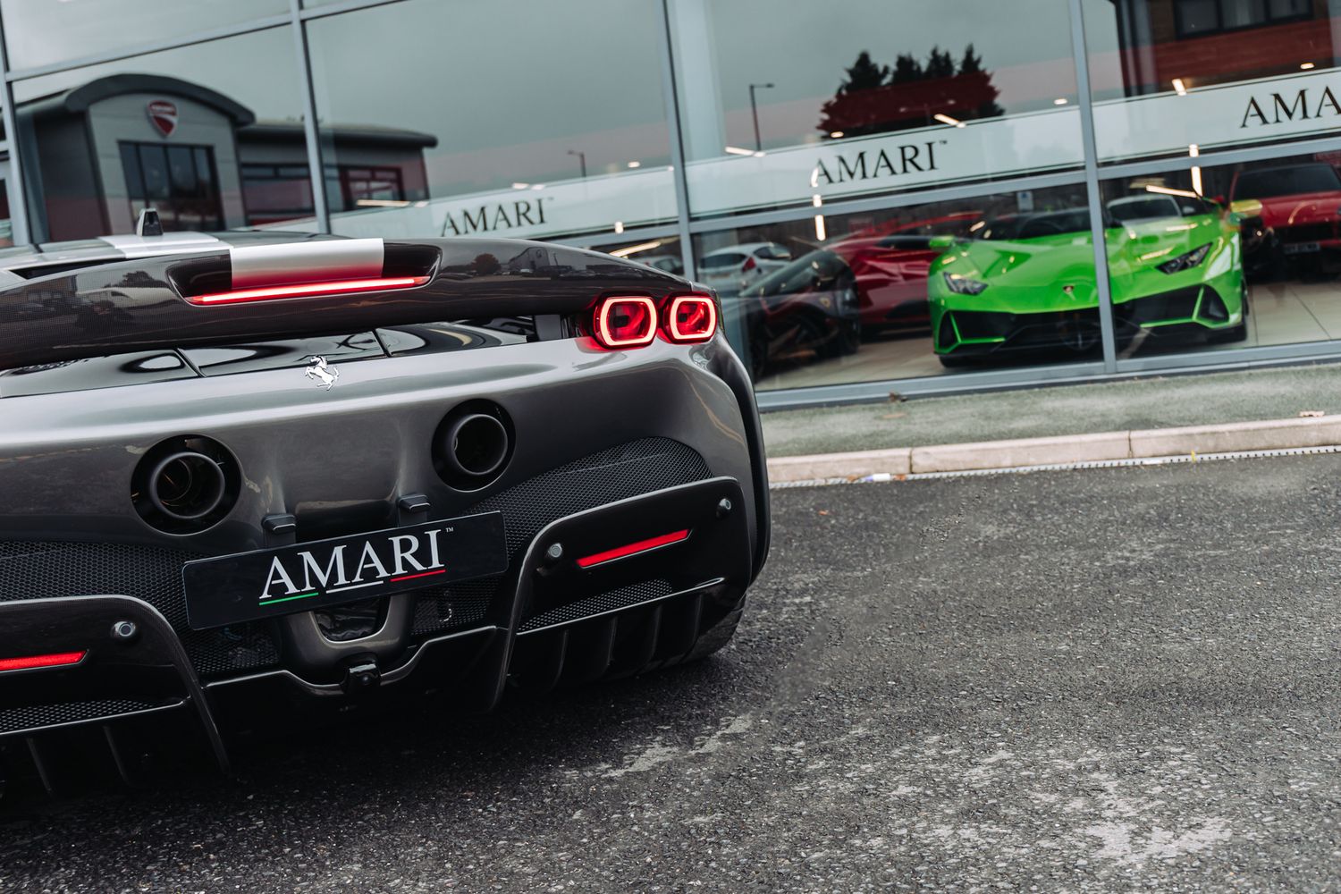 Ferrari SF90 Assetto Fiorano 4.0 Assetto Fiorano 2Dr Semi Automatic