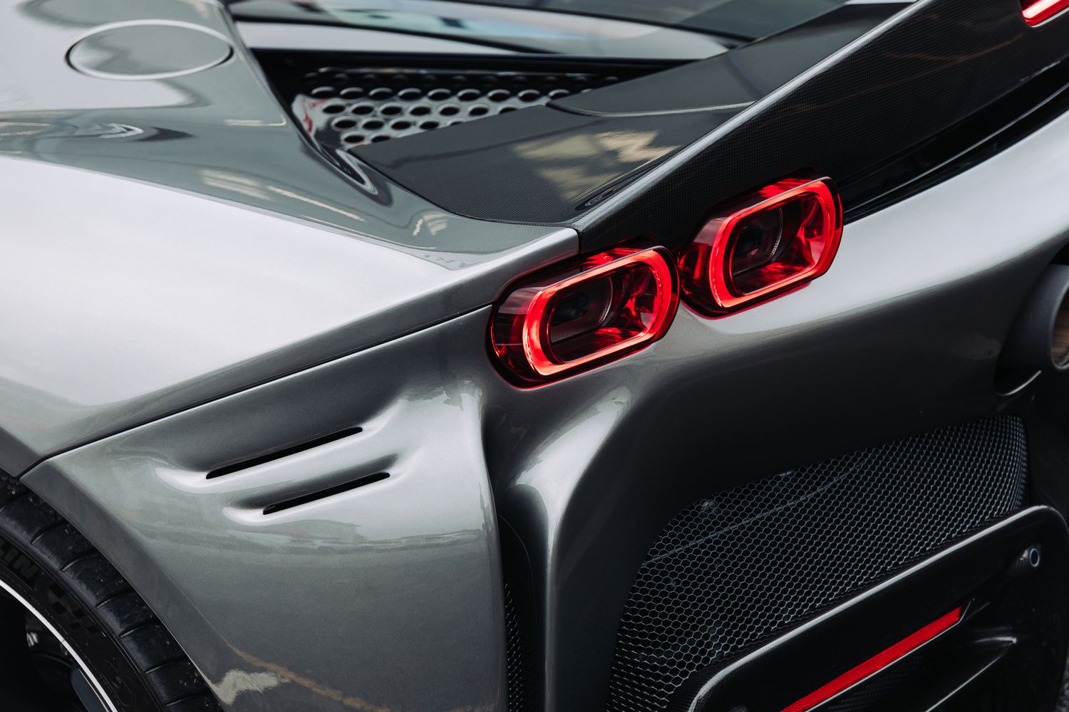 Ferrari SF90 Assetto Fiorano 4.0 Assetto Fiorano 2Dr Semi Automatic