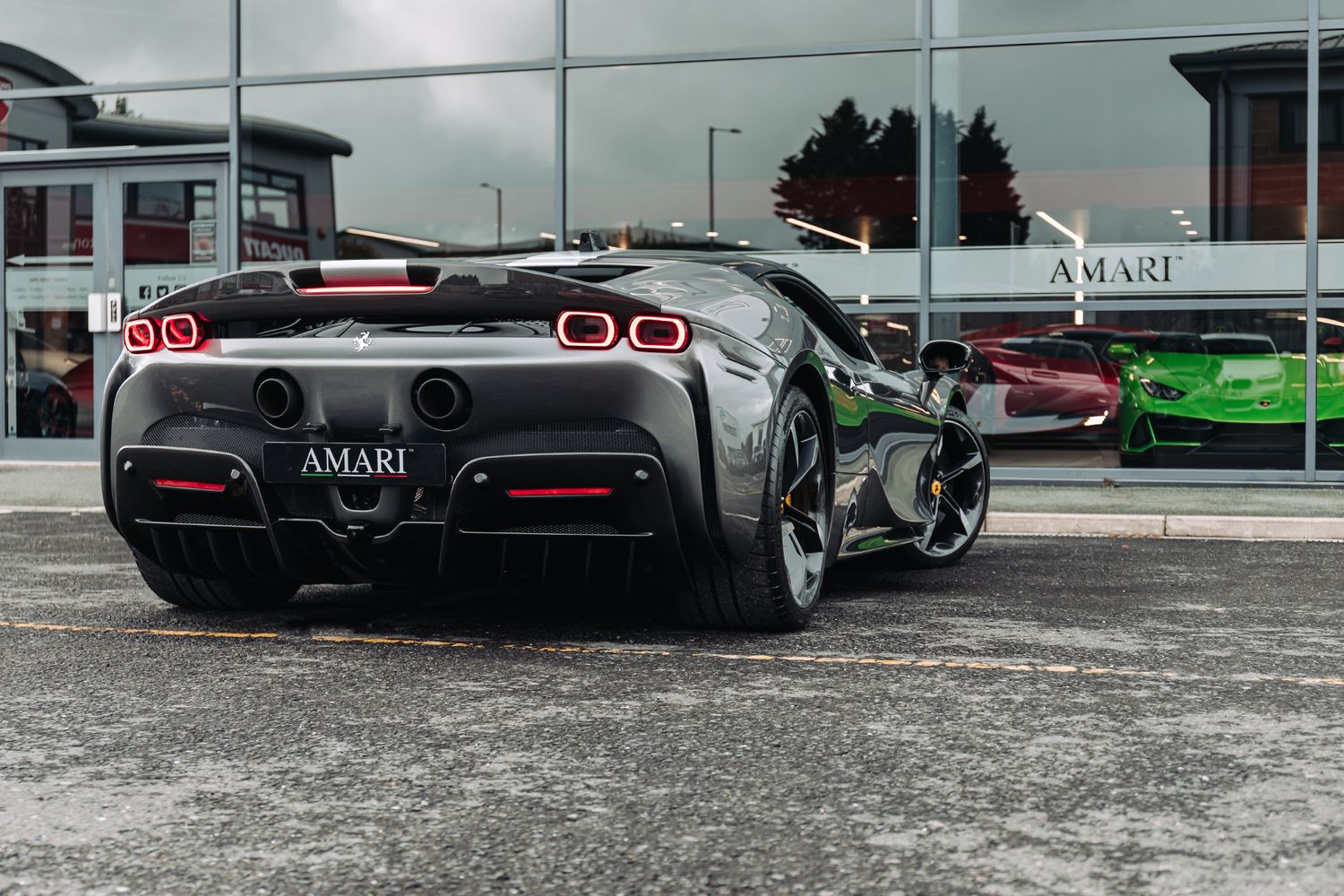 Ferrari SF90 Assetto Fiorano 4.0 Assetto Fiorano 2Dr Semi Automatic