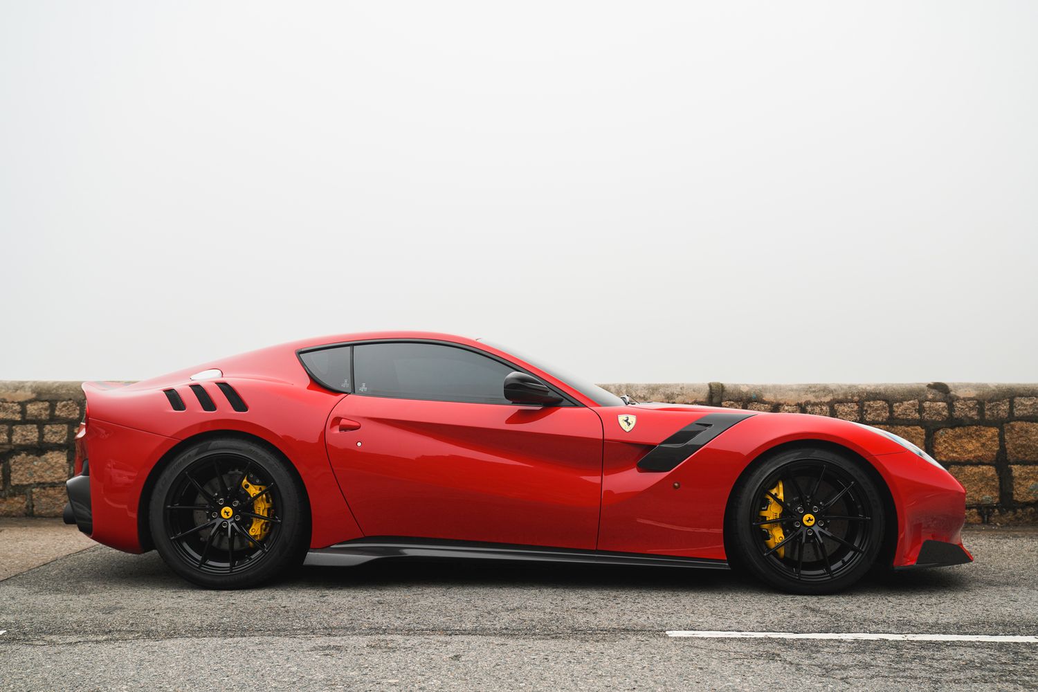 Ferrari F12 TDF