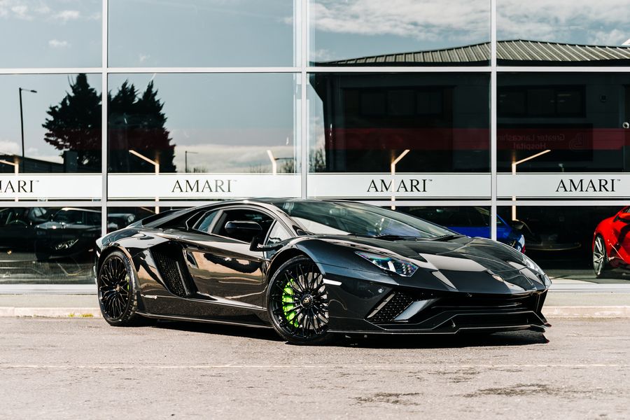 2017 Lamborghini Aventador S LP 740-4