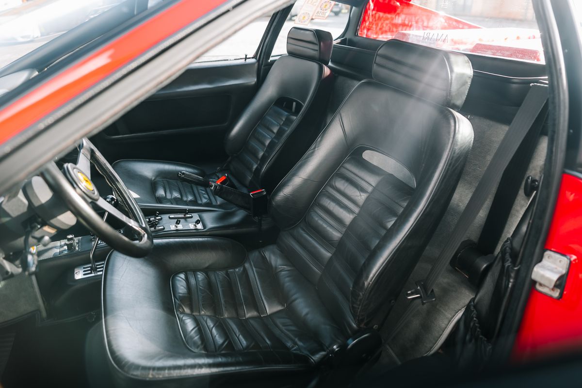 FERRARI 512BBi - LHD