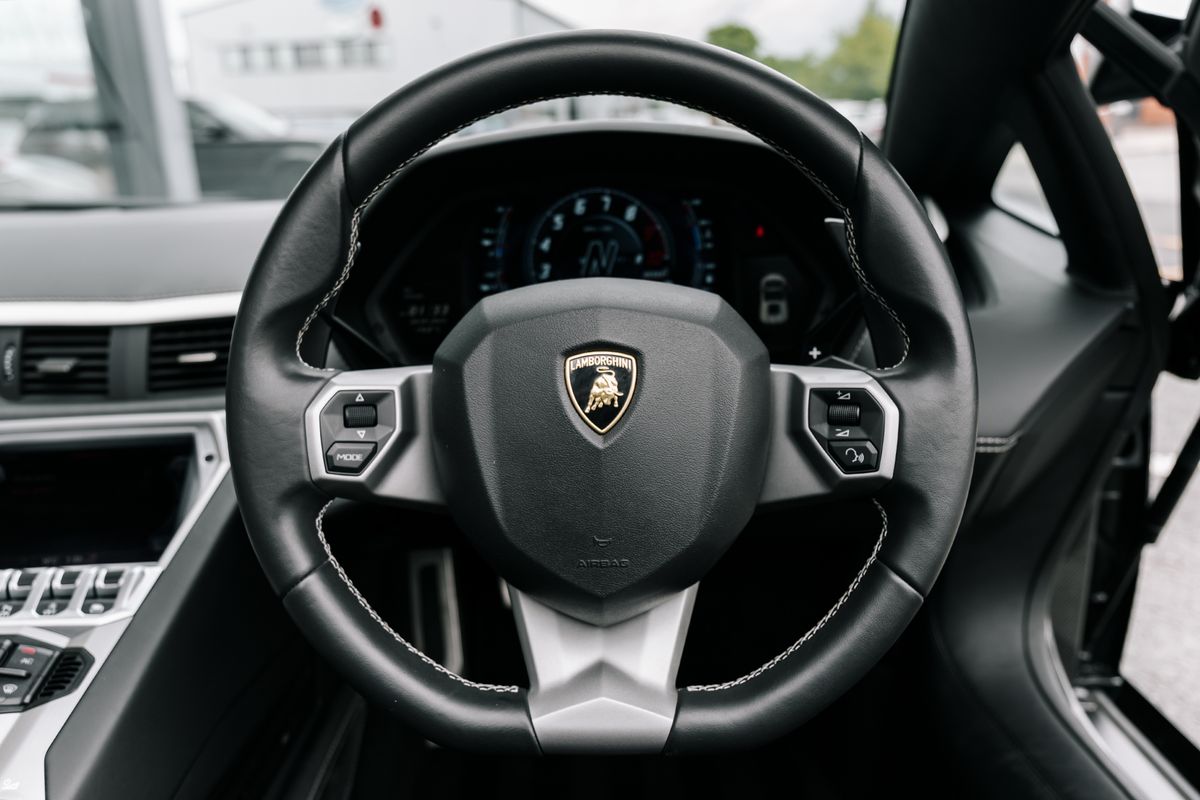 Lamborghini Aventador S Roadster LP 740-4 6.5 LP 740-4 S Roadster