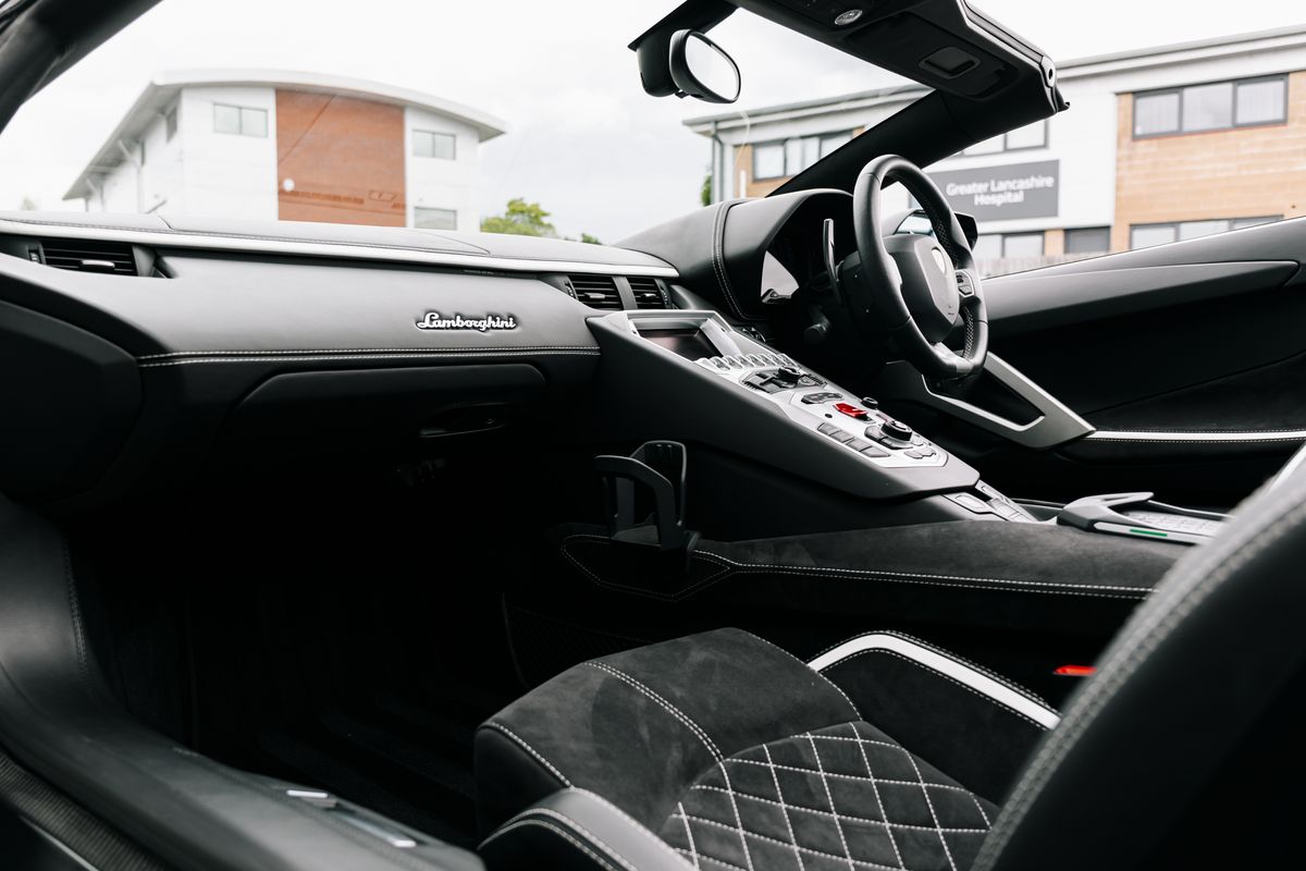 Lamborghini Aventador S Roadster LP 740-4 6.5 LP 740-4 S Roadster
