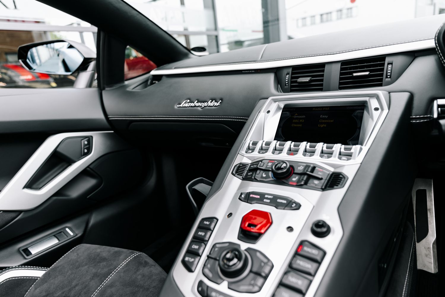 Lamborghini Aventador S Roadster LP 740-4 6.5 LP 740-4 S Roadster