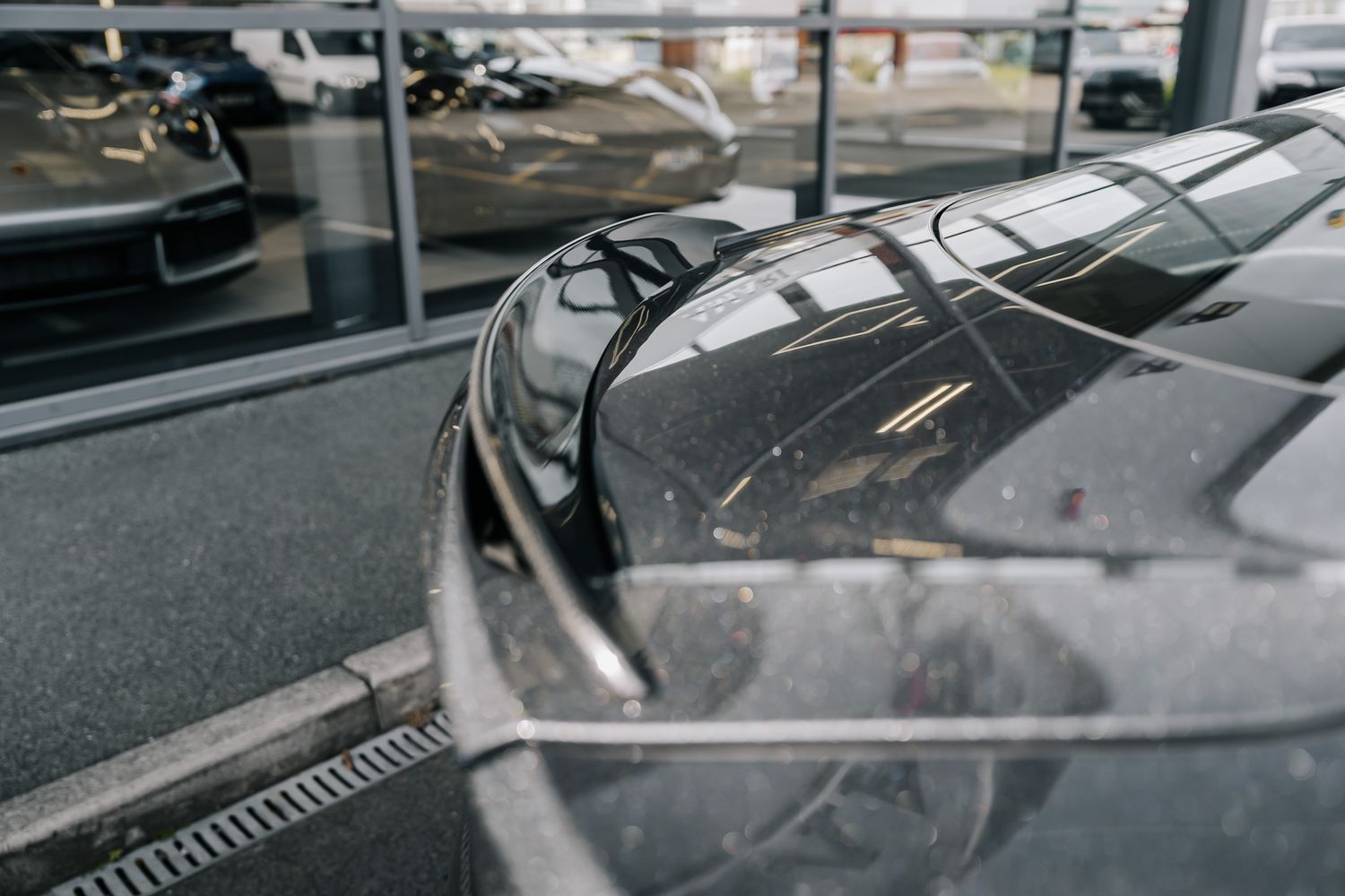 Aston Martin DBS Superleggera