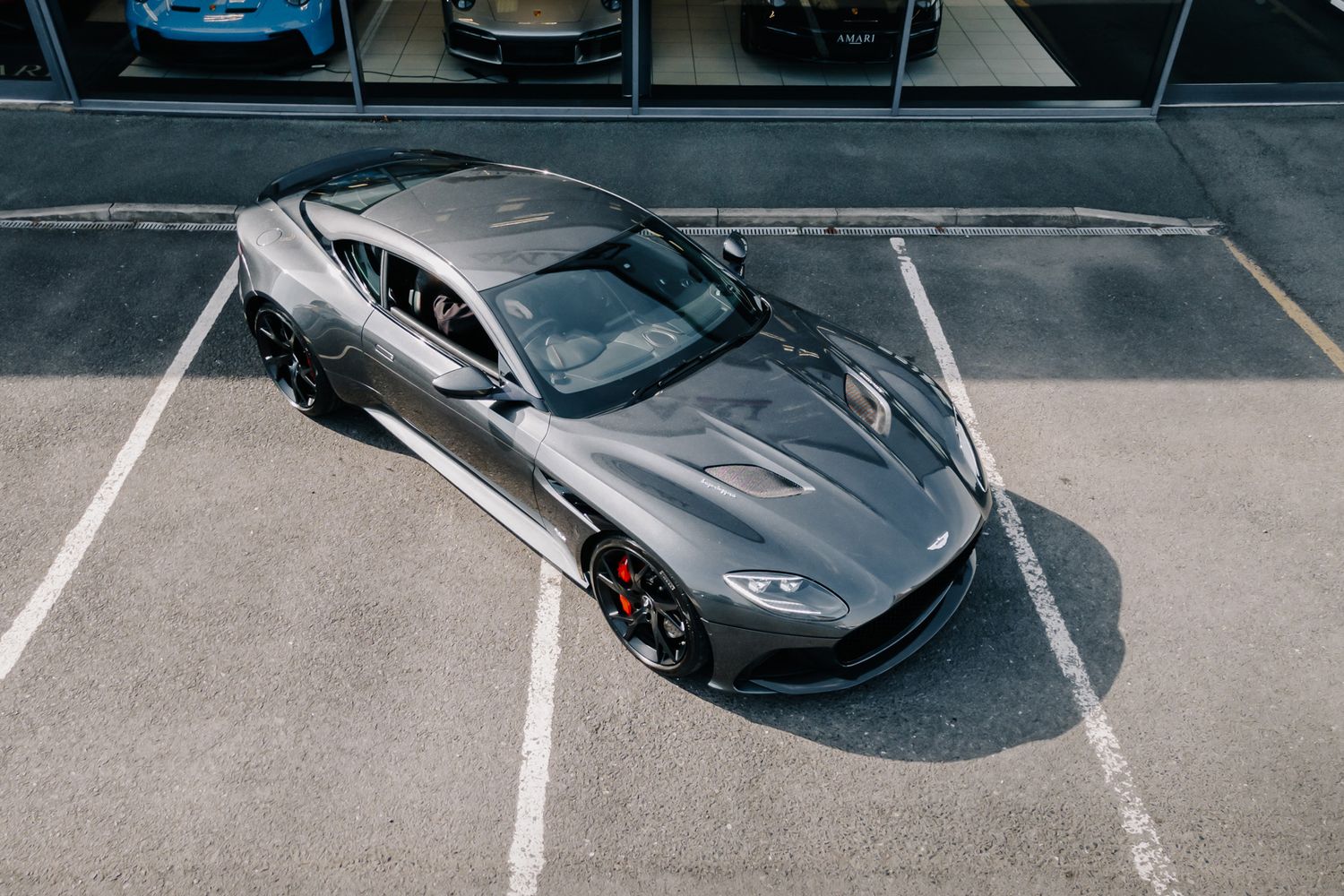 Aston Martin DBS Superleggera