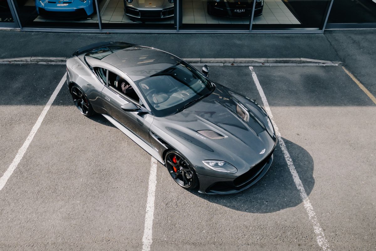 Aston Martin DBS Superleggera