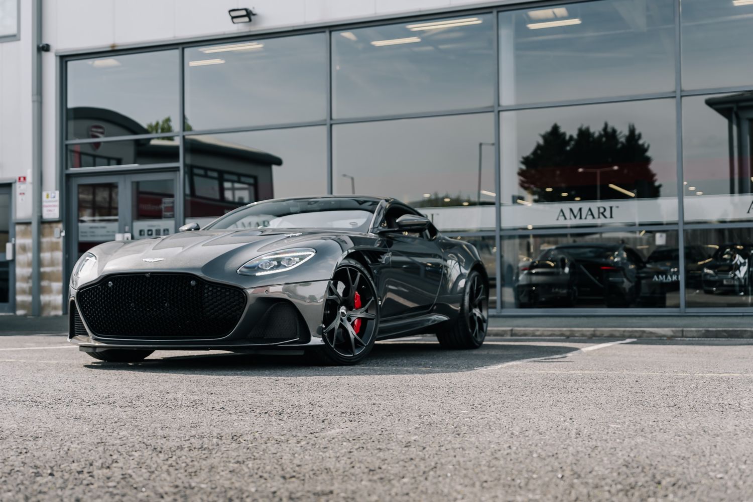 Aston Martin DBS Superleggera