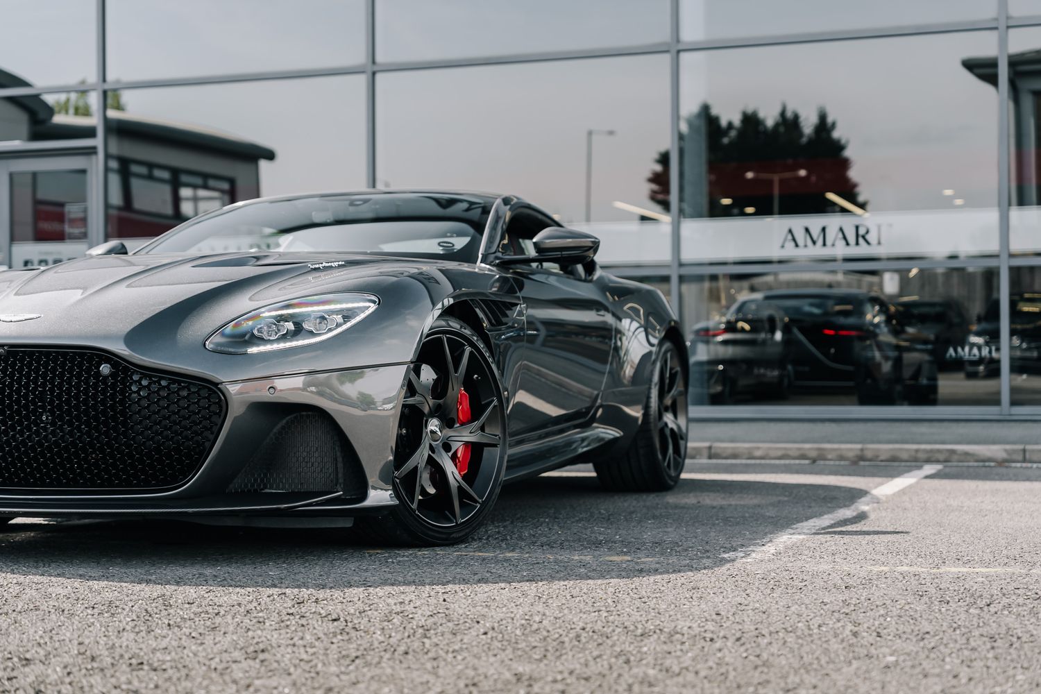 Aston Martin DBS Superleggera