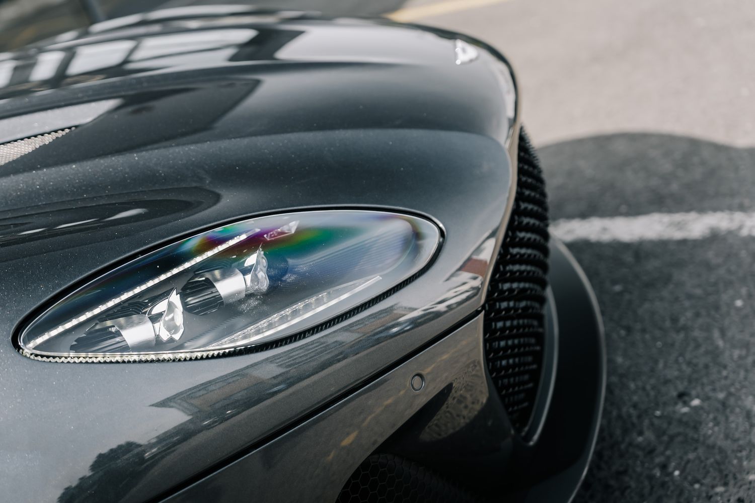 Aston Martin DBS Superleggera