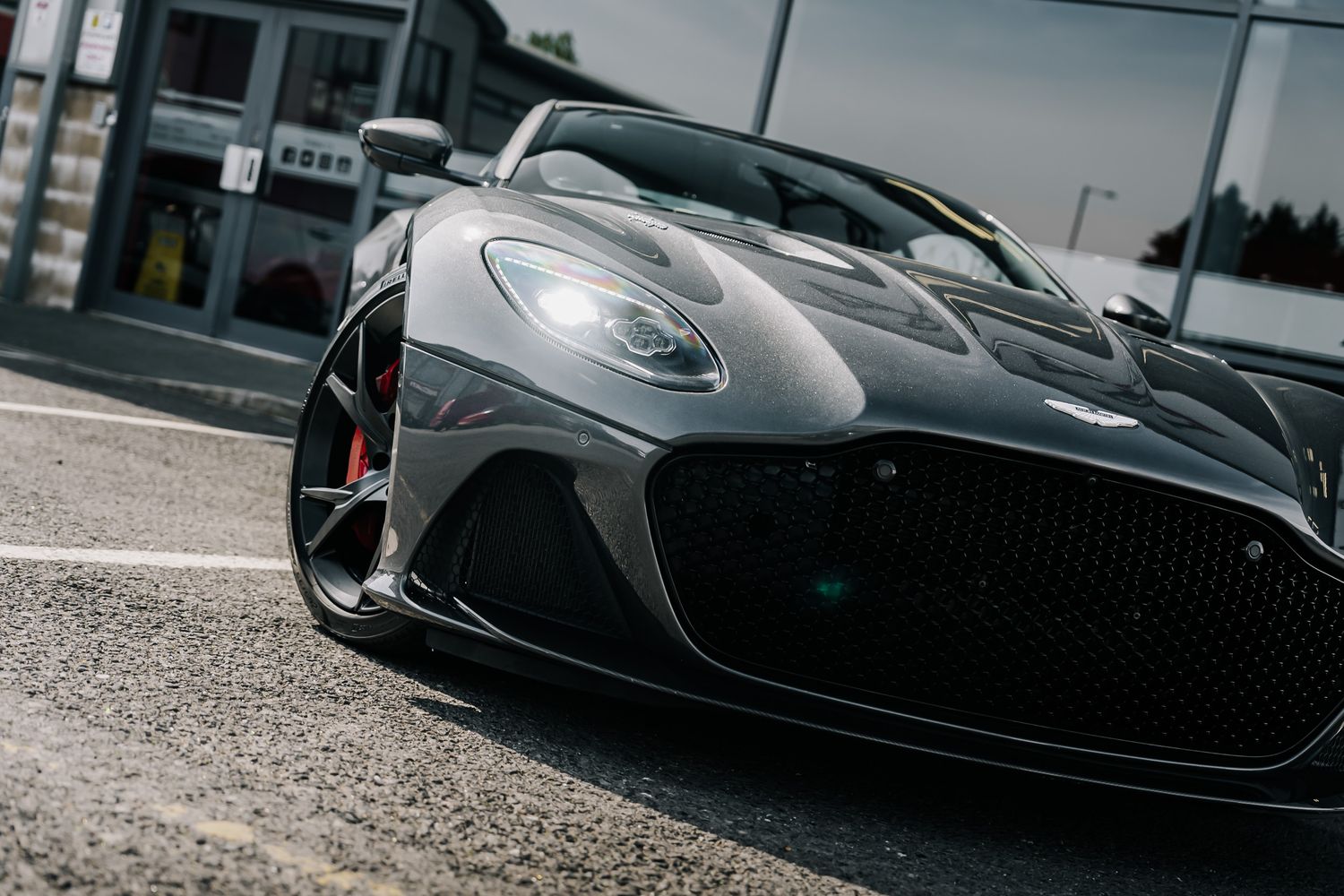 Aston Martin DBS Superleggera