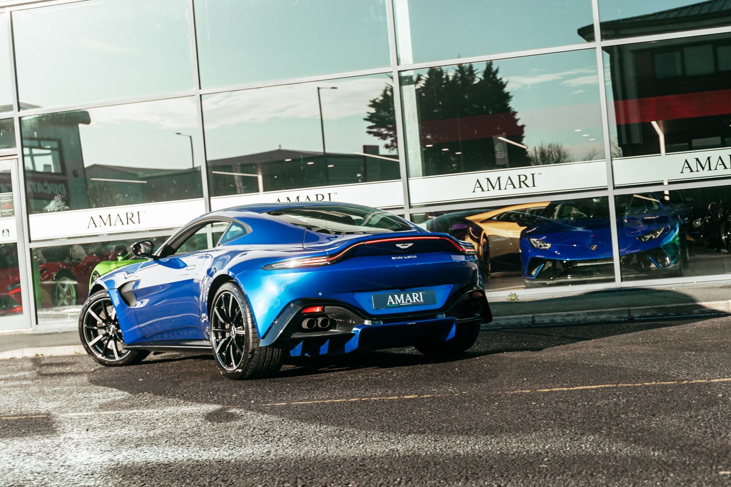 Aston Martin Vantage 4.0 V8 3Dr Automatic