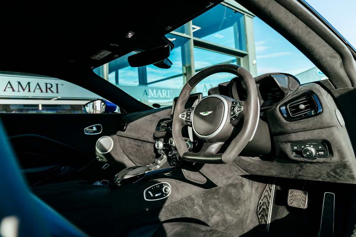 Aston Martin Vantage 4.0 V8 3Dr Automatic
