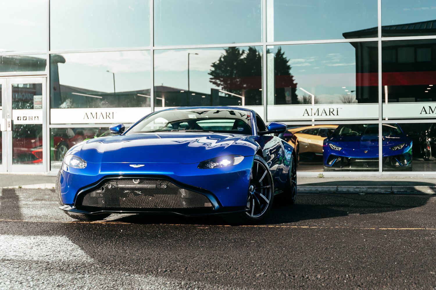 Aston Martin Vantage 4.0 V8 3Dr Automatic