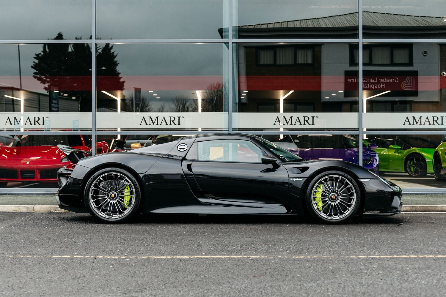 Porsche 918 Spyder 4.6 Spyder PDK 2Dr Semi Automatic